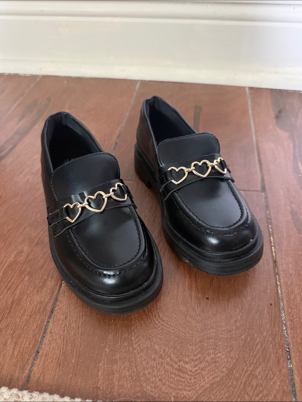 H&M Girls Black Loafers with Gold Heart Chain